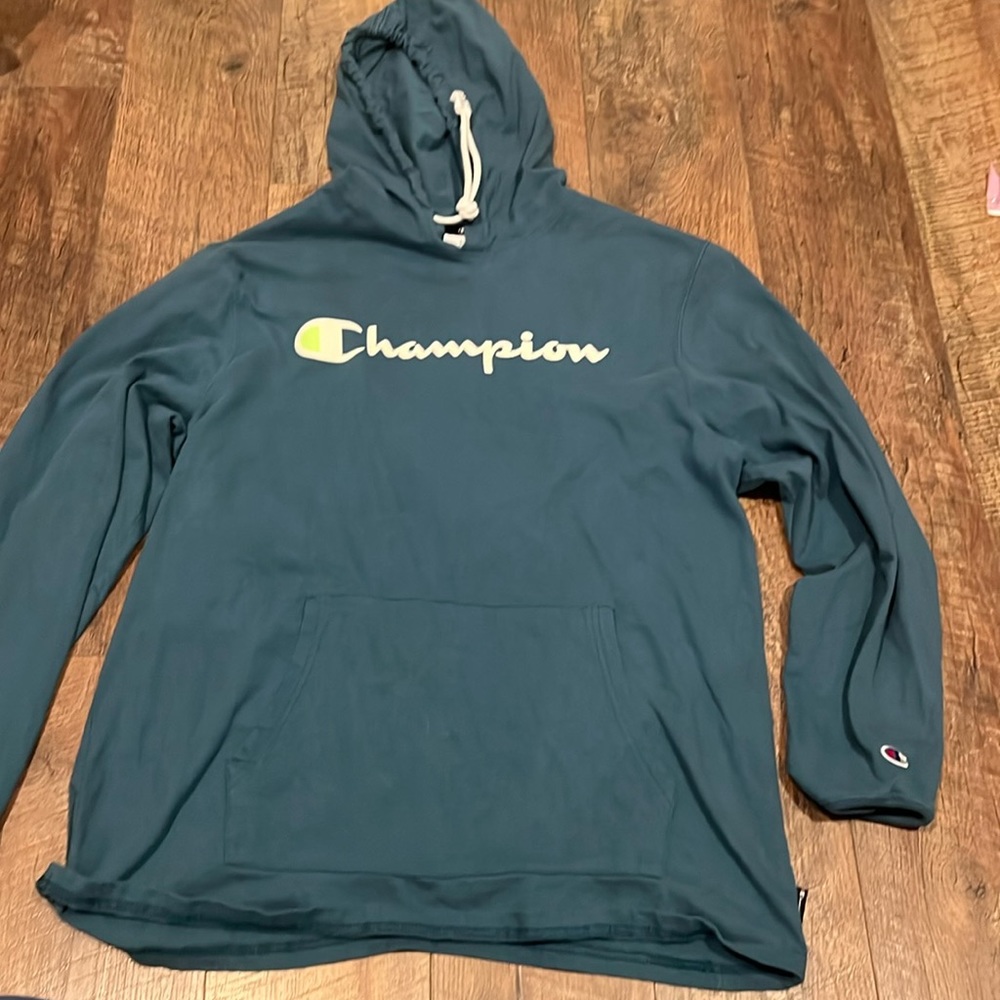 MENS CHAMPION HOODIE LARGE